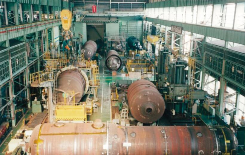 1993 年，在神戶造船廠制造的蒸汽發(fā)生器